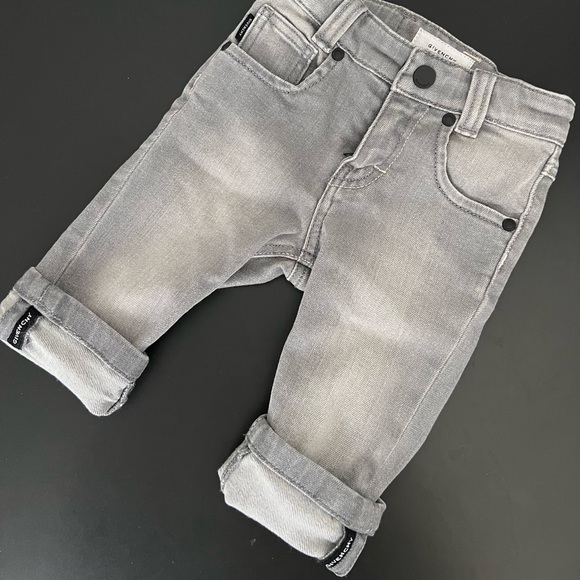 Authentic Givenchy Baby Jeans Gray 6 Months - Picture 4 of 8